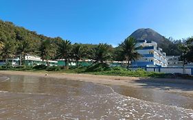 Apt 204 Frente Para o Mar e Piscina Village das Ondas